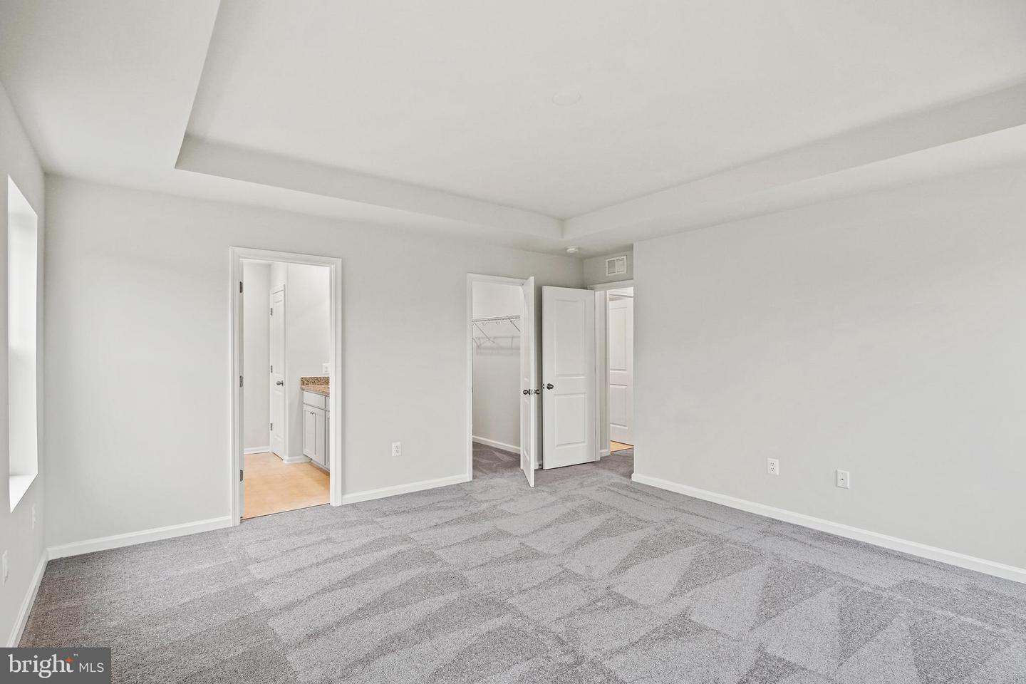 420 Hickory Ridge Cir