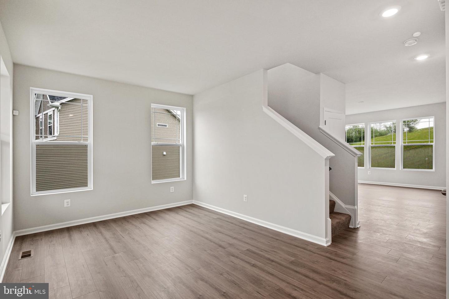 420 Hickory Ridge Cir