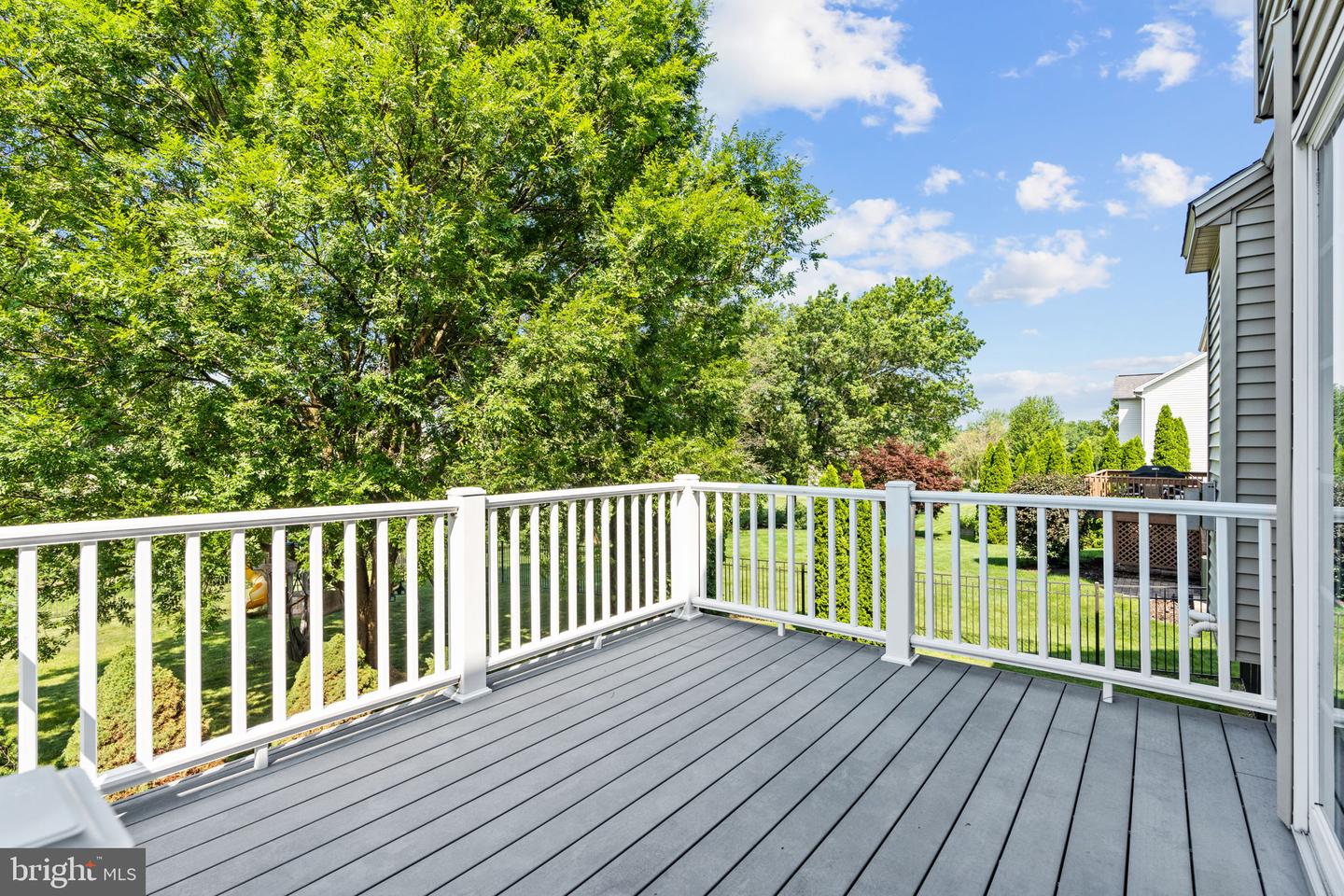 124 Pin Oak Dr