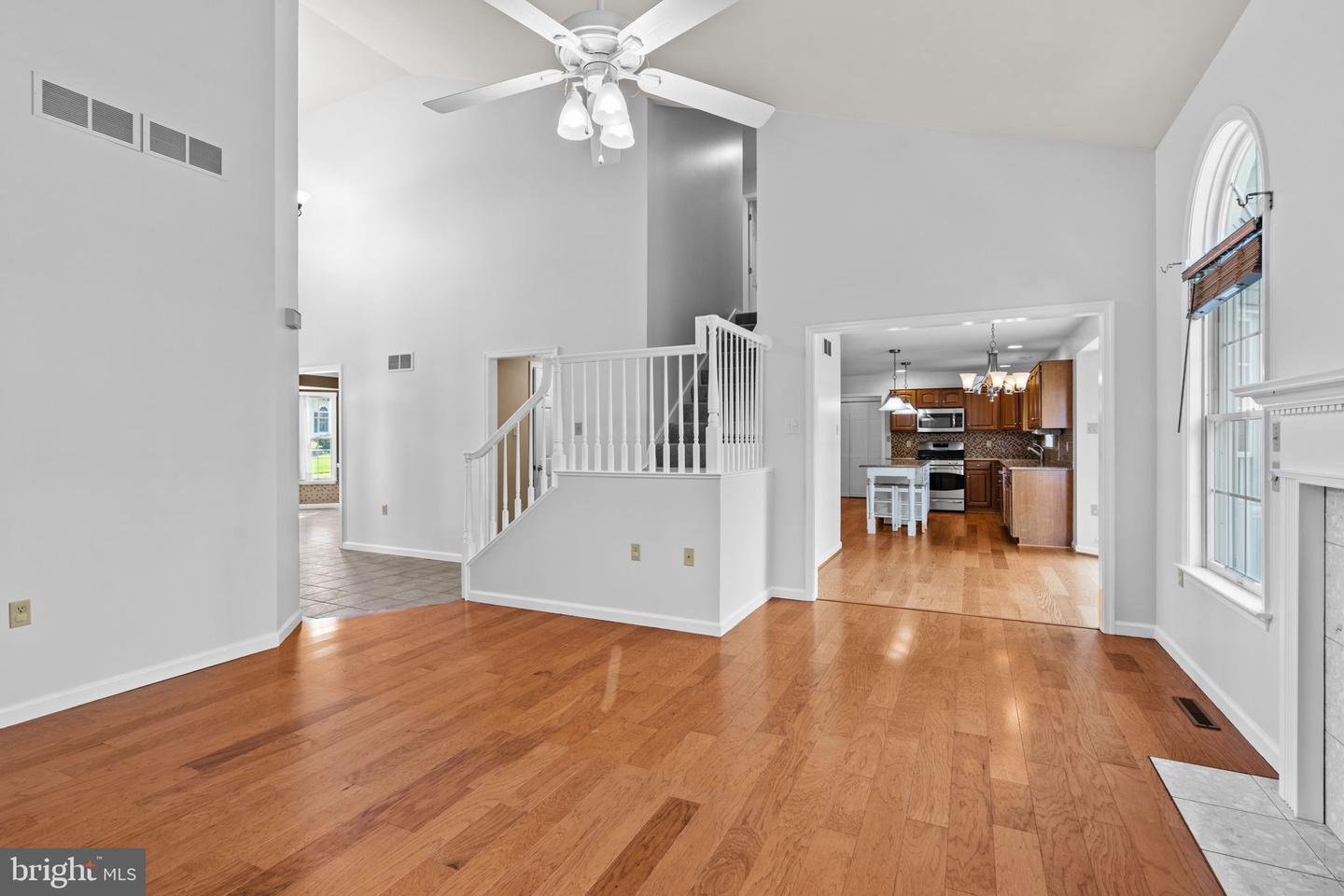 124 Pin Oak Dr