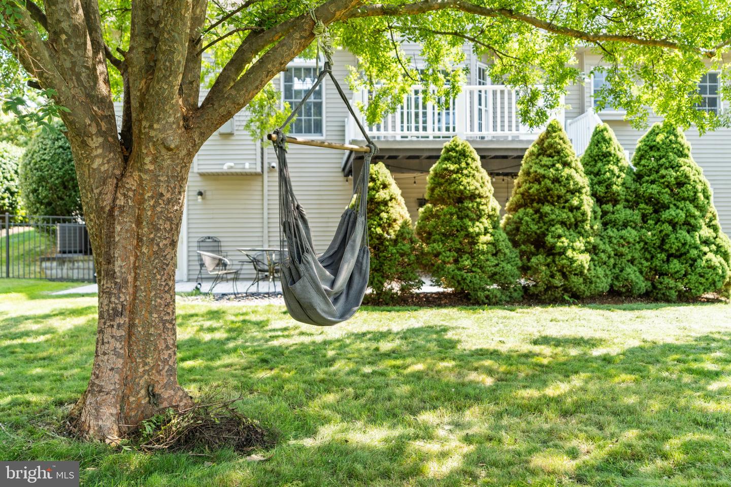 124 Pin Oak Dr