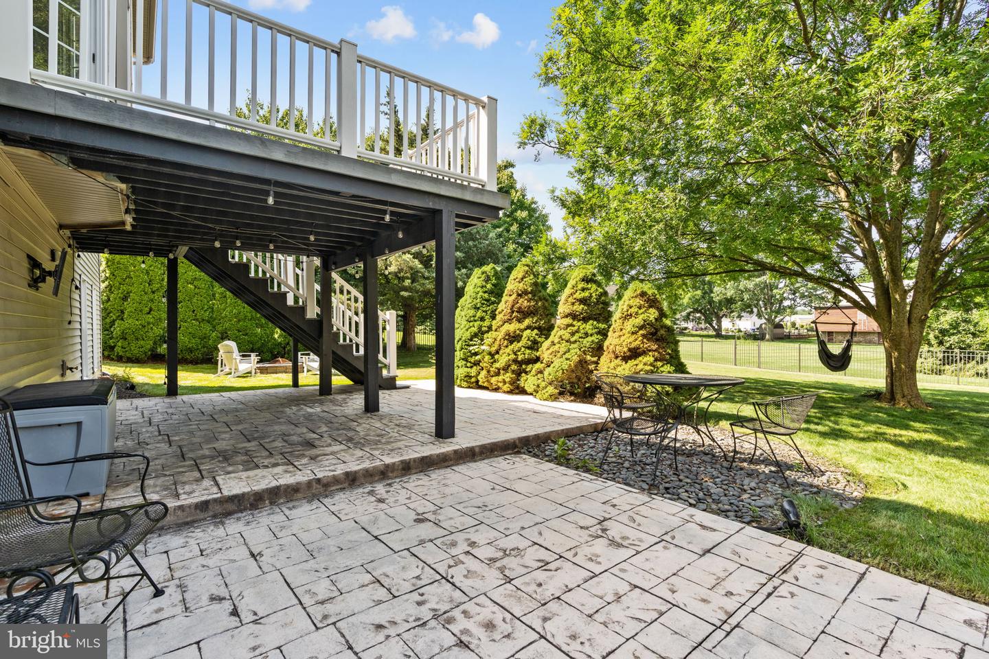 124 Pin Oak Dr