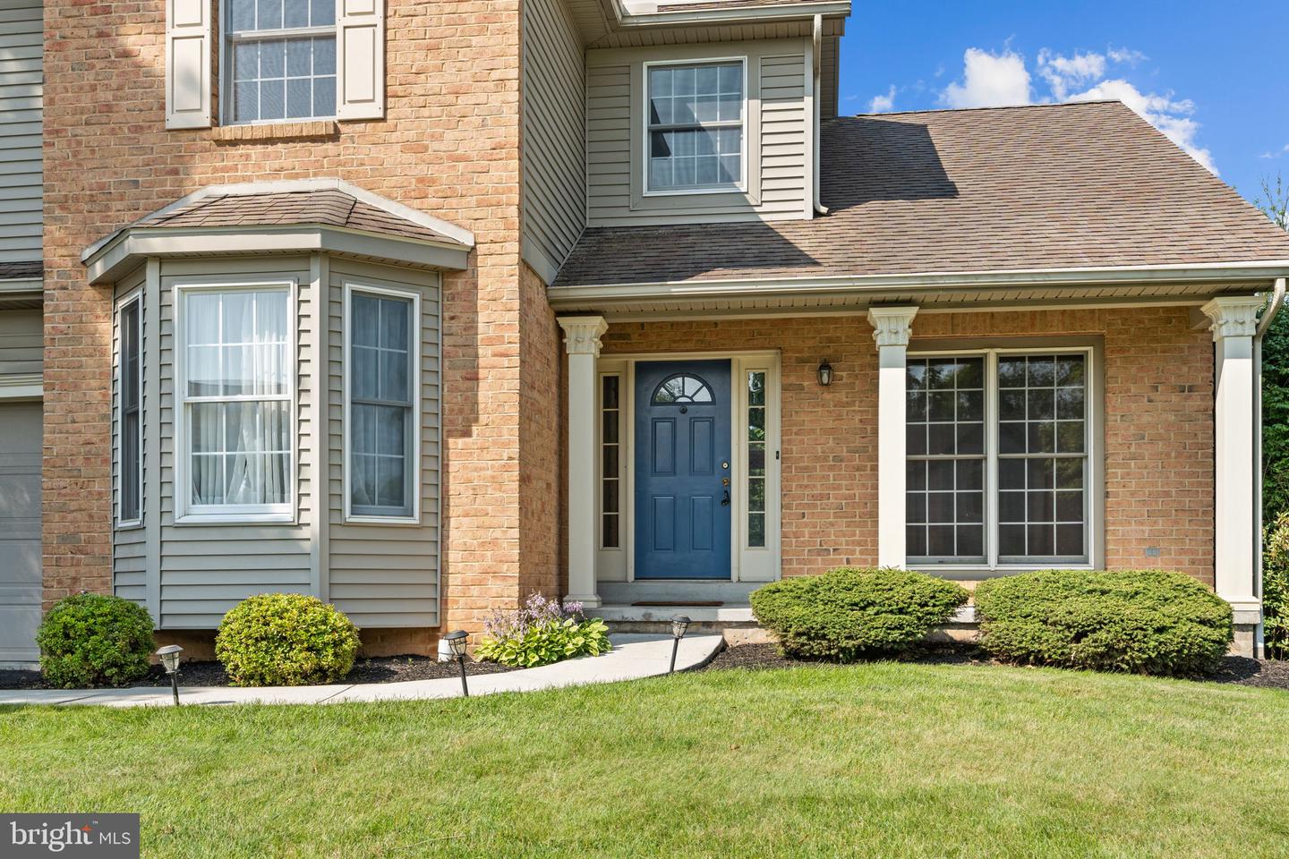 124 Pin Oak Dr