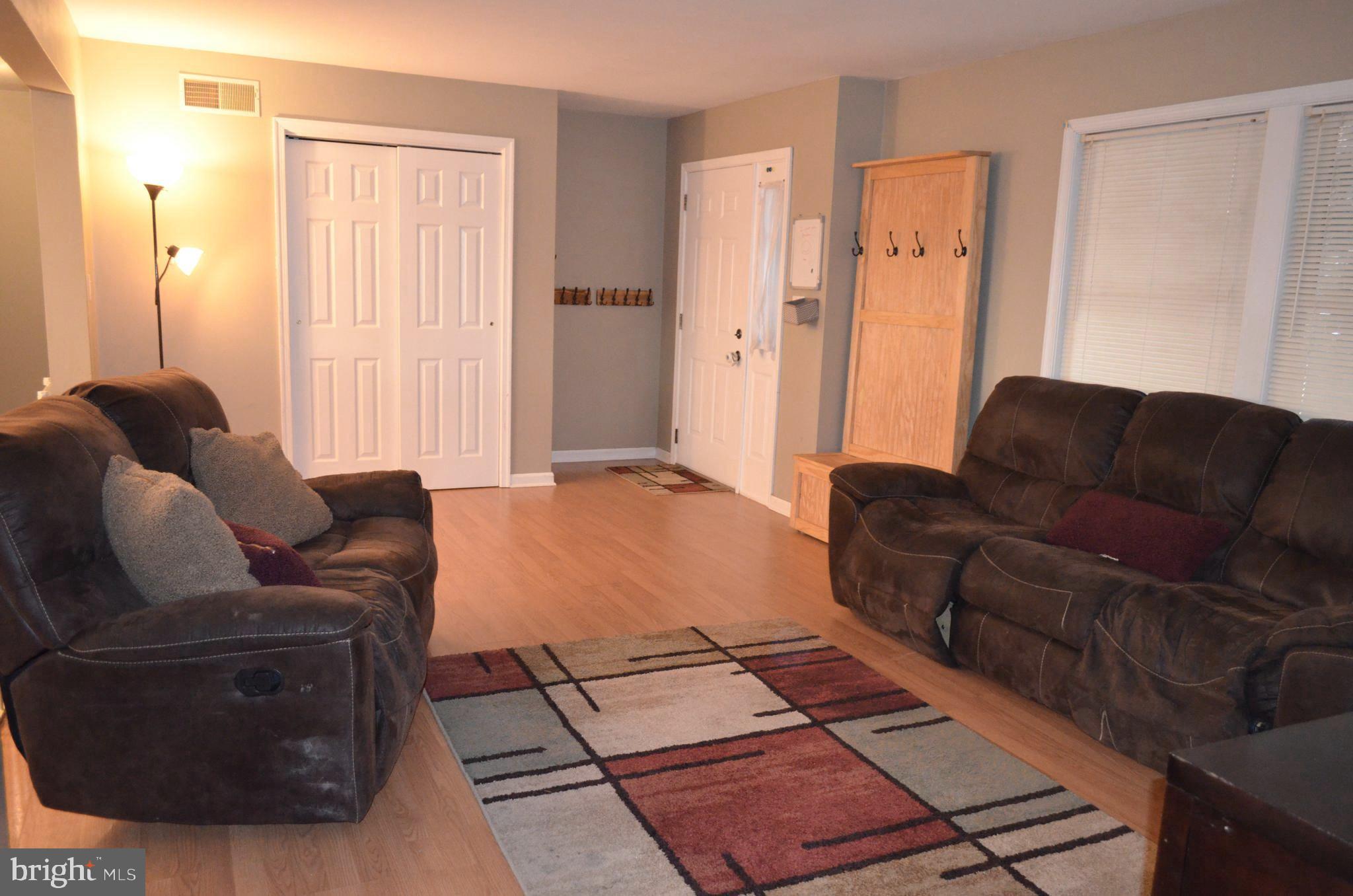 320 Cragmoor Rd