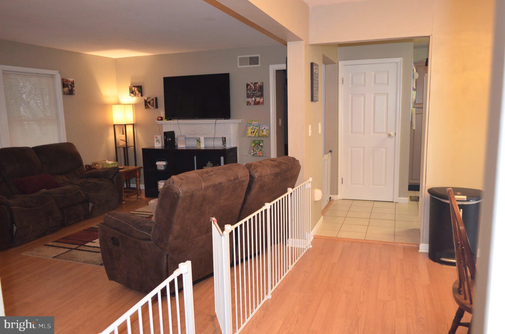 320 Cragmoor Rd