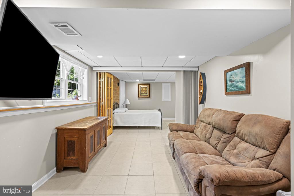 172 Logan Rd