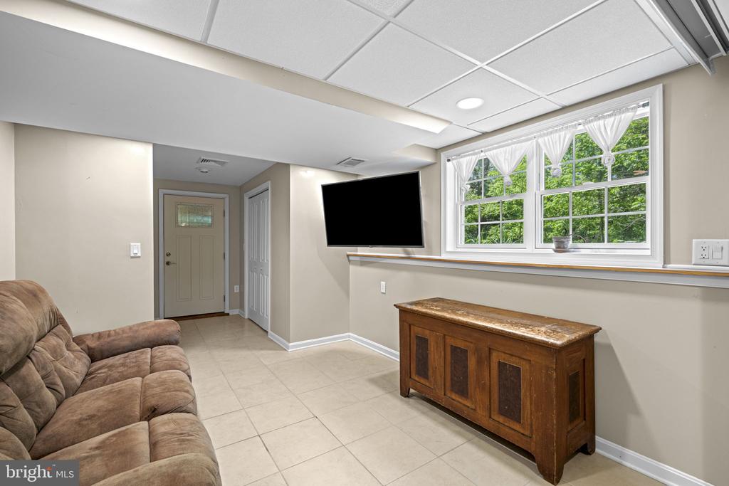 172 Logan Rd