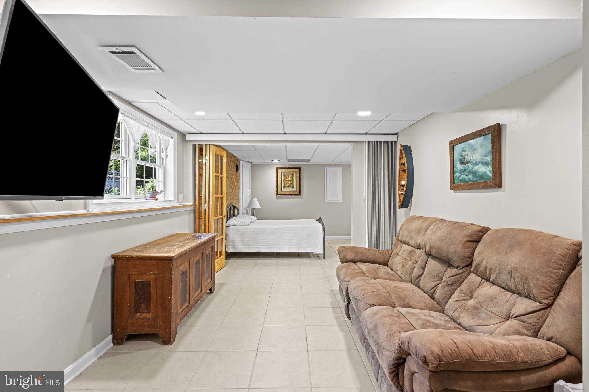 172 Logan Rd