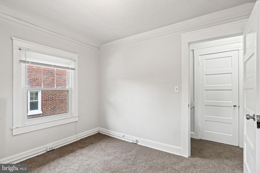514 W Springettsbury Ave