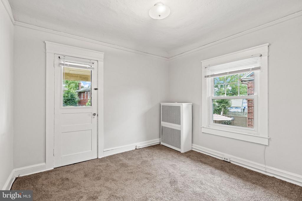 514 W Springettsbury Ave