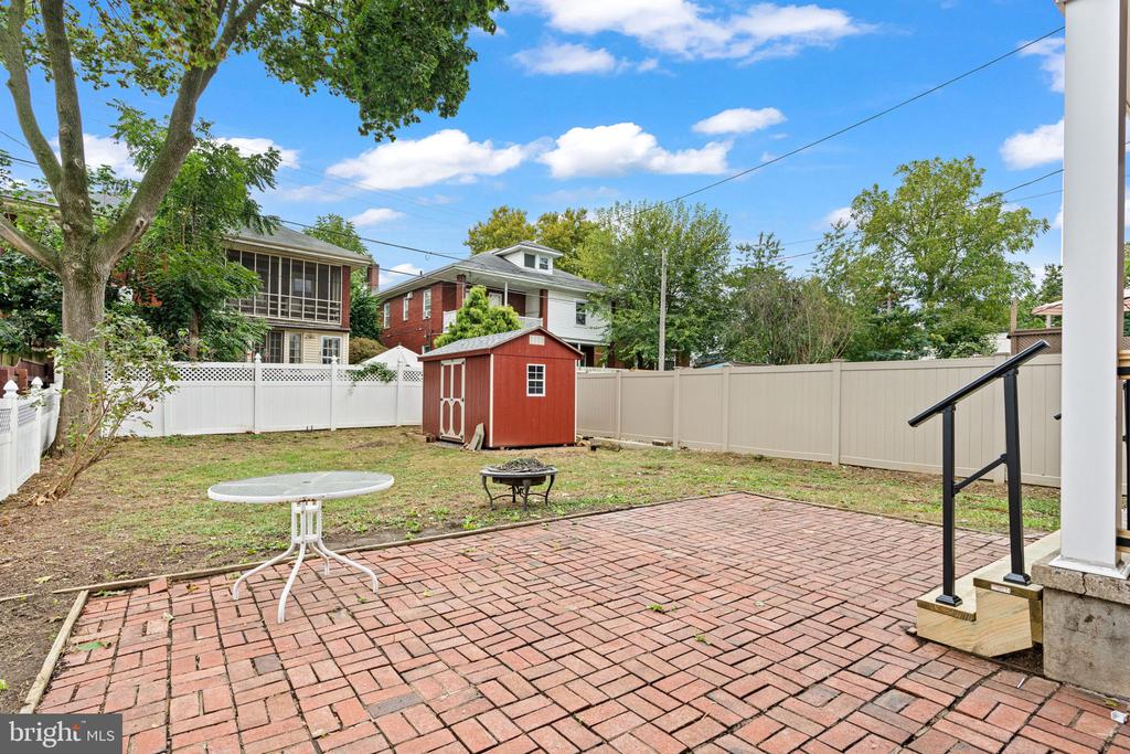 514 W Springettsbury Ave