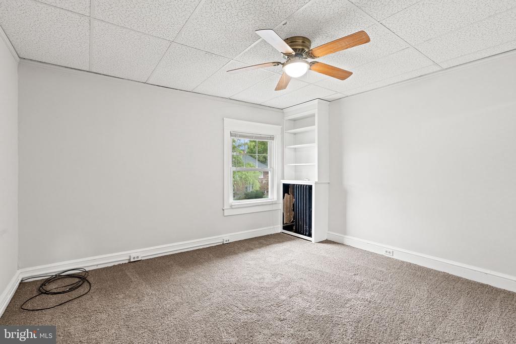 514 W Springettsbury Ave