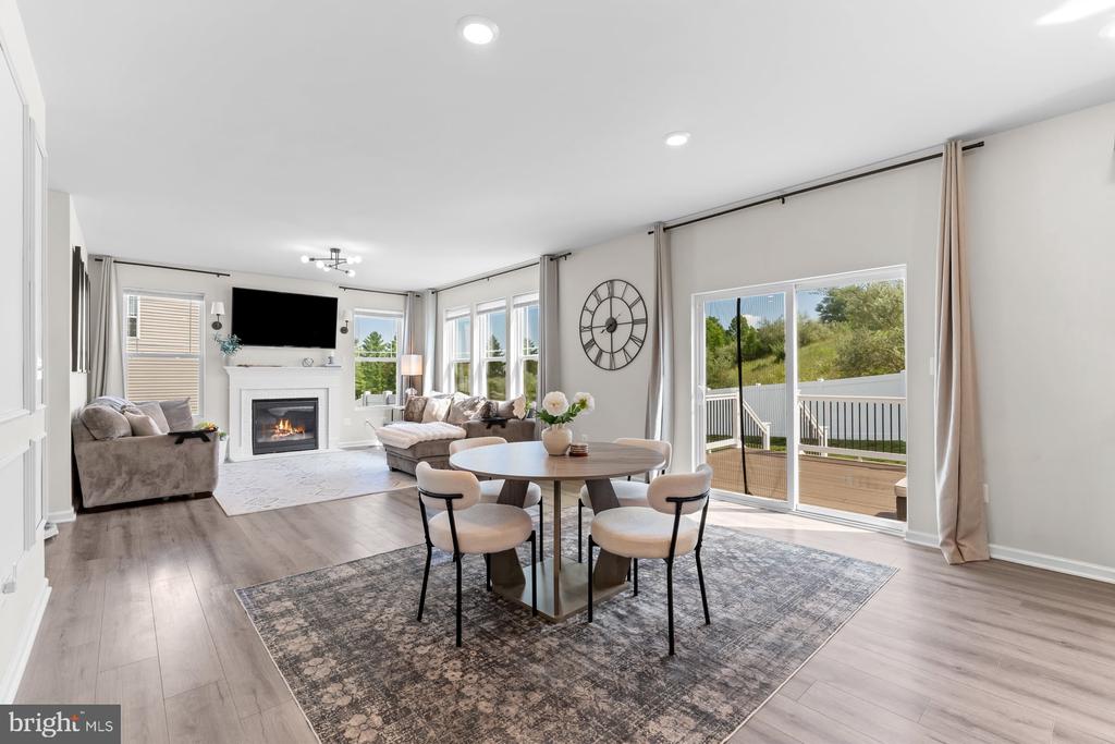 420 HICKORY RIDGE CIRCLE