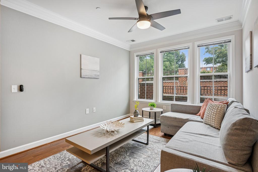 2101 MONROE N 107