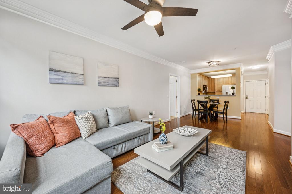 2101 MONROE N 107