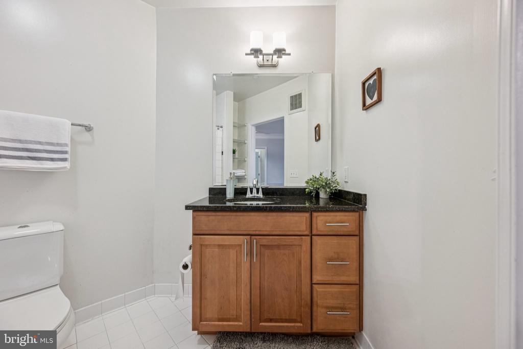 2101 MONROE N 107
