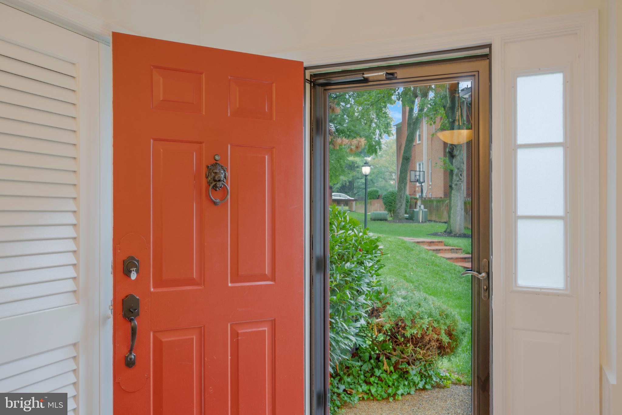 14 S MANCHESTER STREET