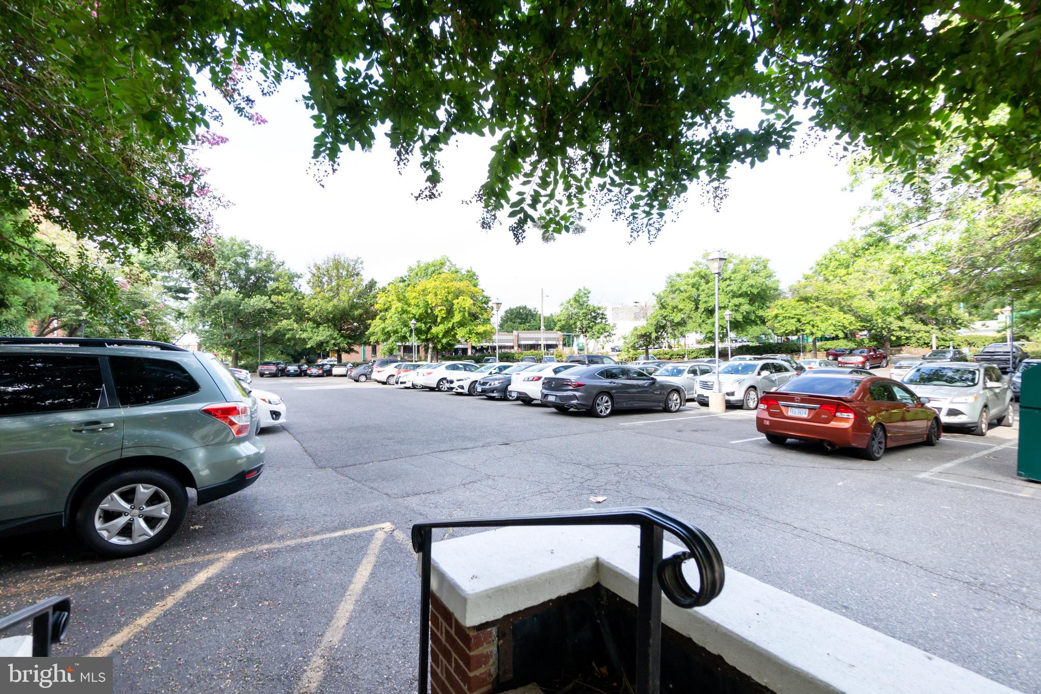 26 S OLD GLEBE ROAD 305-B