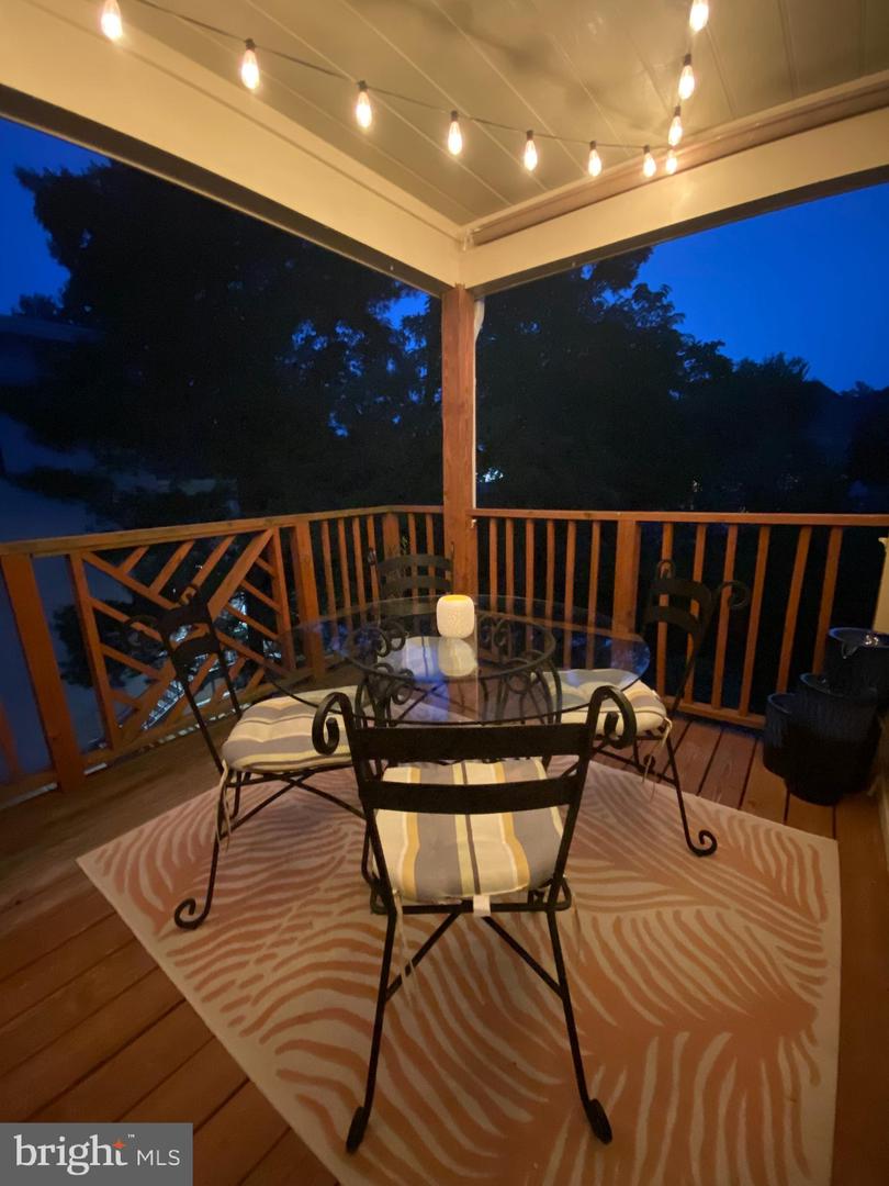 2826 Emma Lee St #302