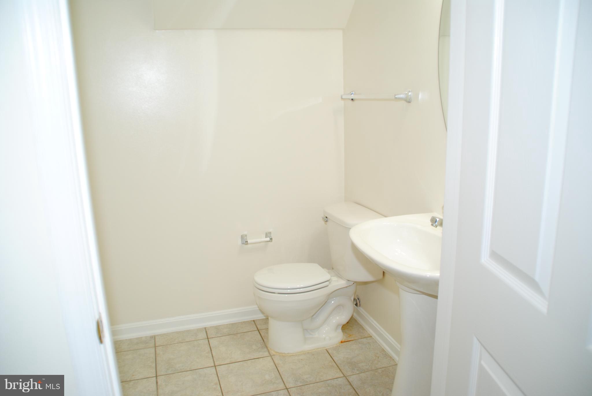 2664 Manhattan Pl #304