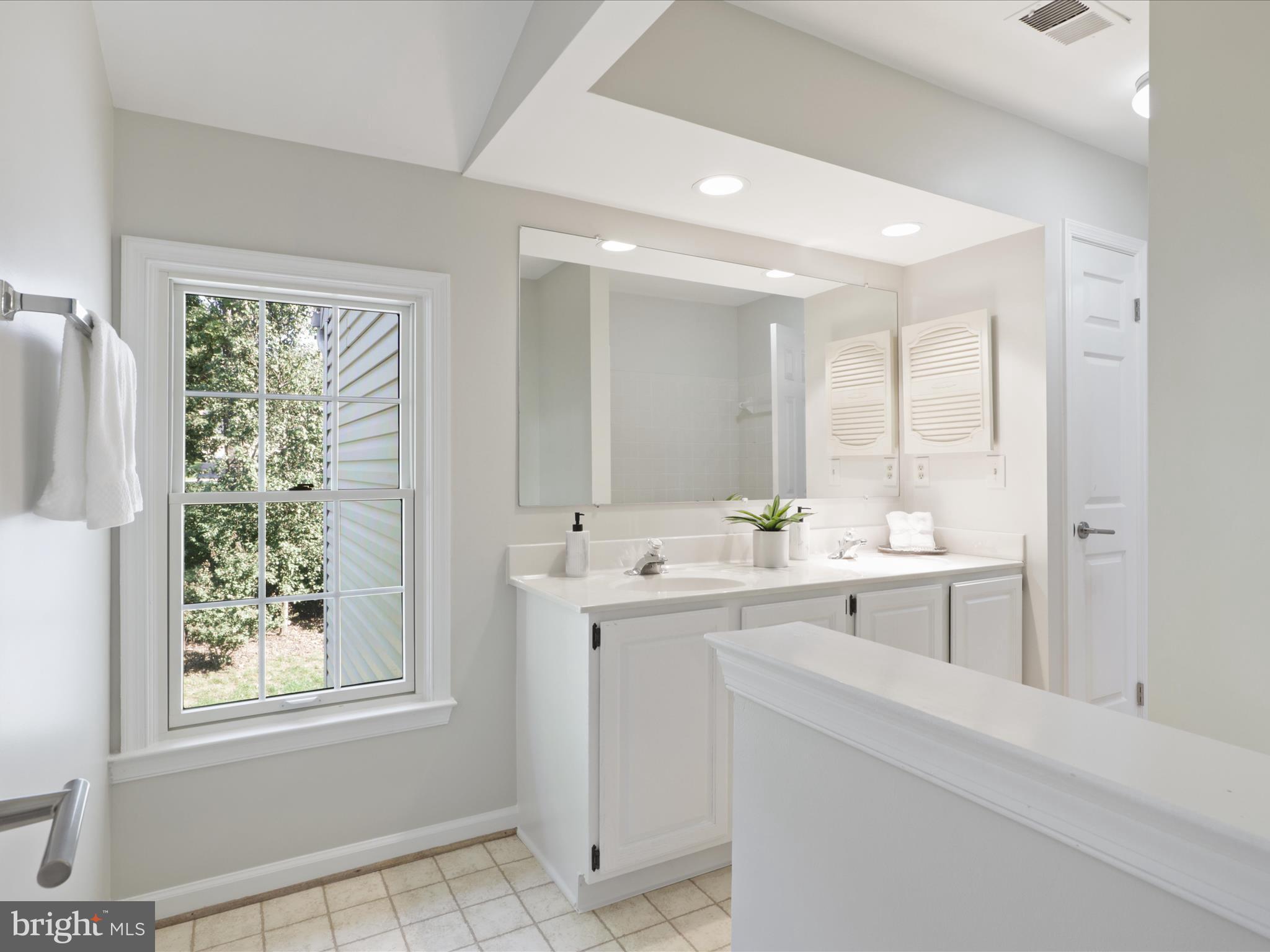 13834 Springstone Dr