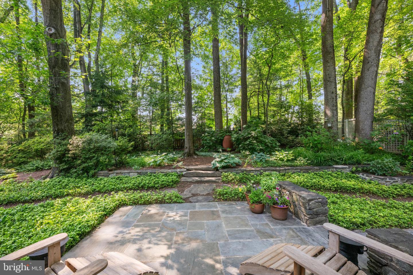 1110 Kelso Rd