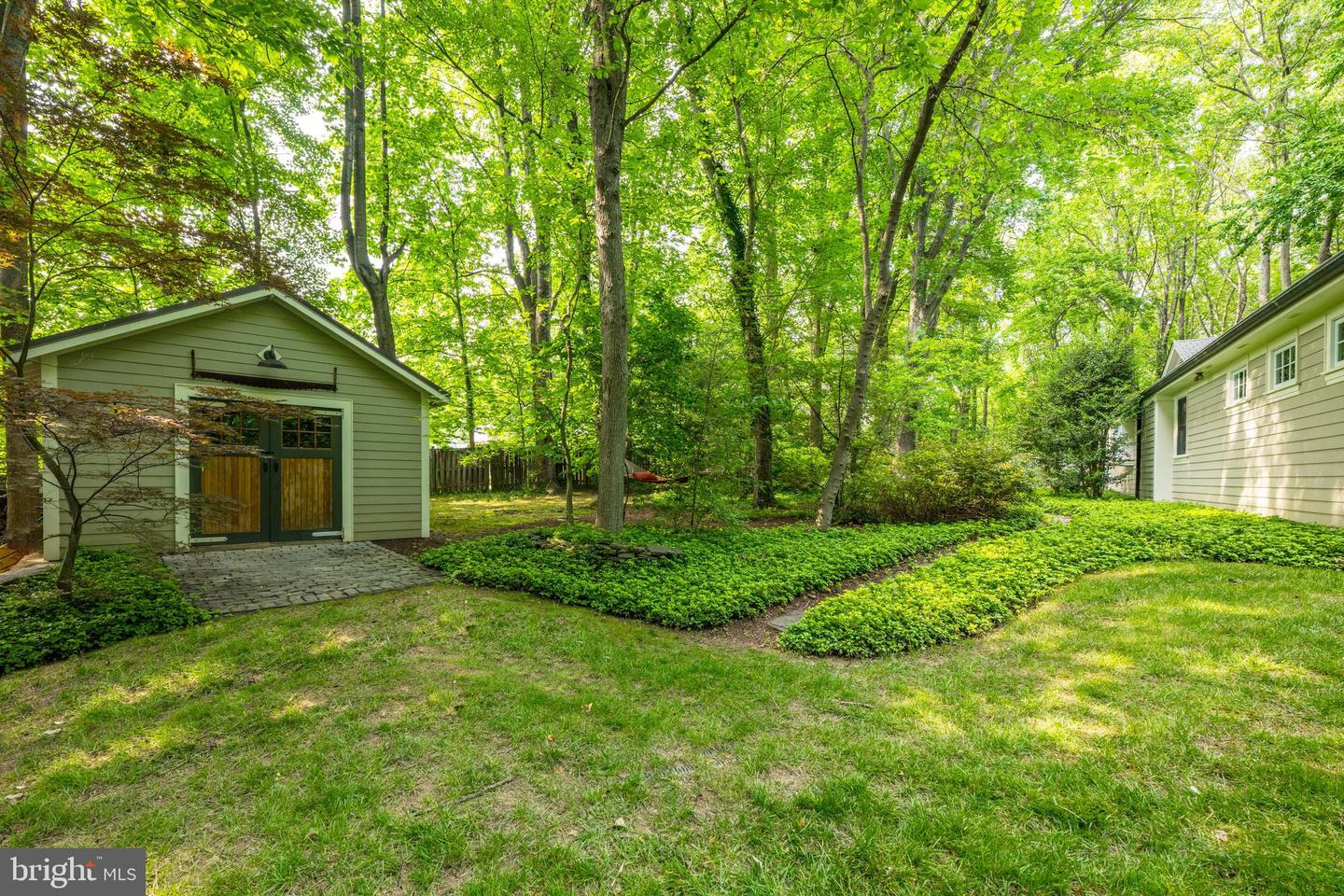 1110 Kelso Rd