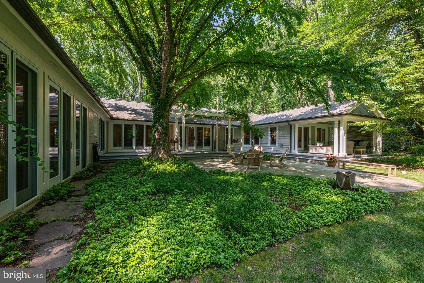 1110 Kelso Rd