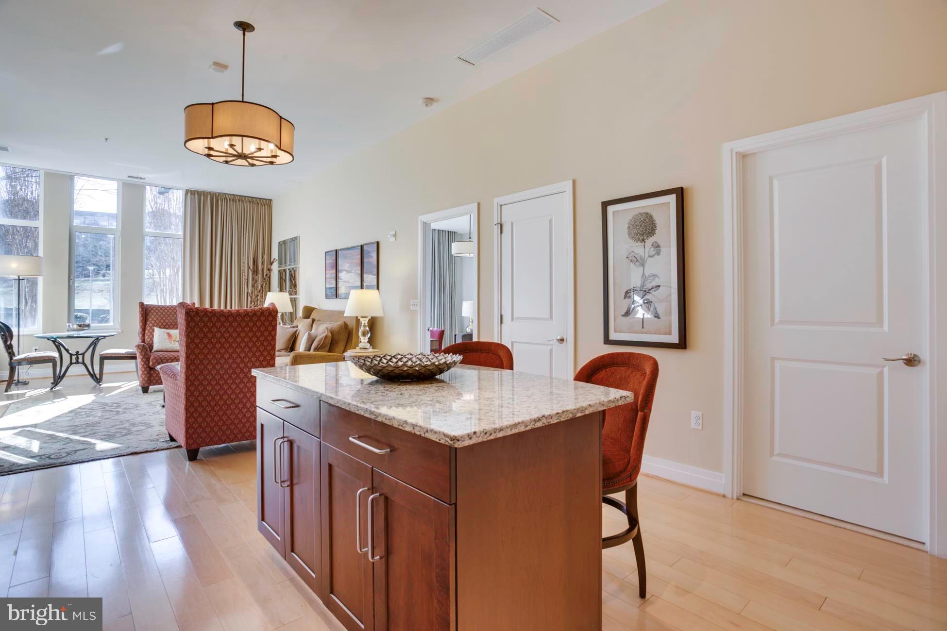 8220 CRESTWOOD HEIGHTS DR #108