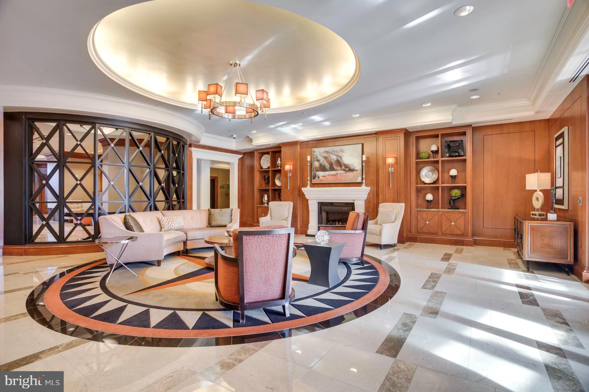 8220 CRESTWOOD HEIGHTS DR #108