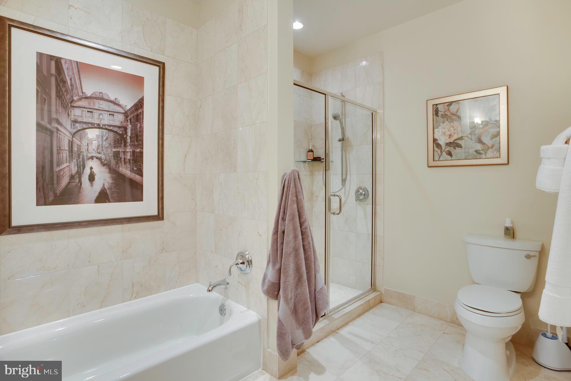 8220 CRESTWOOD HEIGHTS DR #108