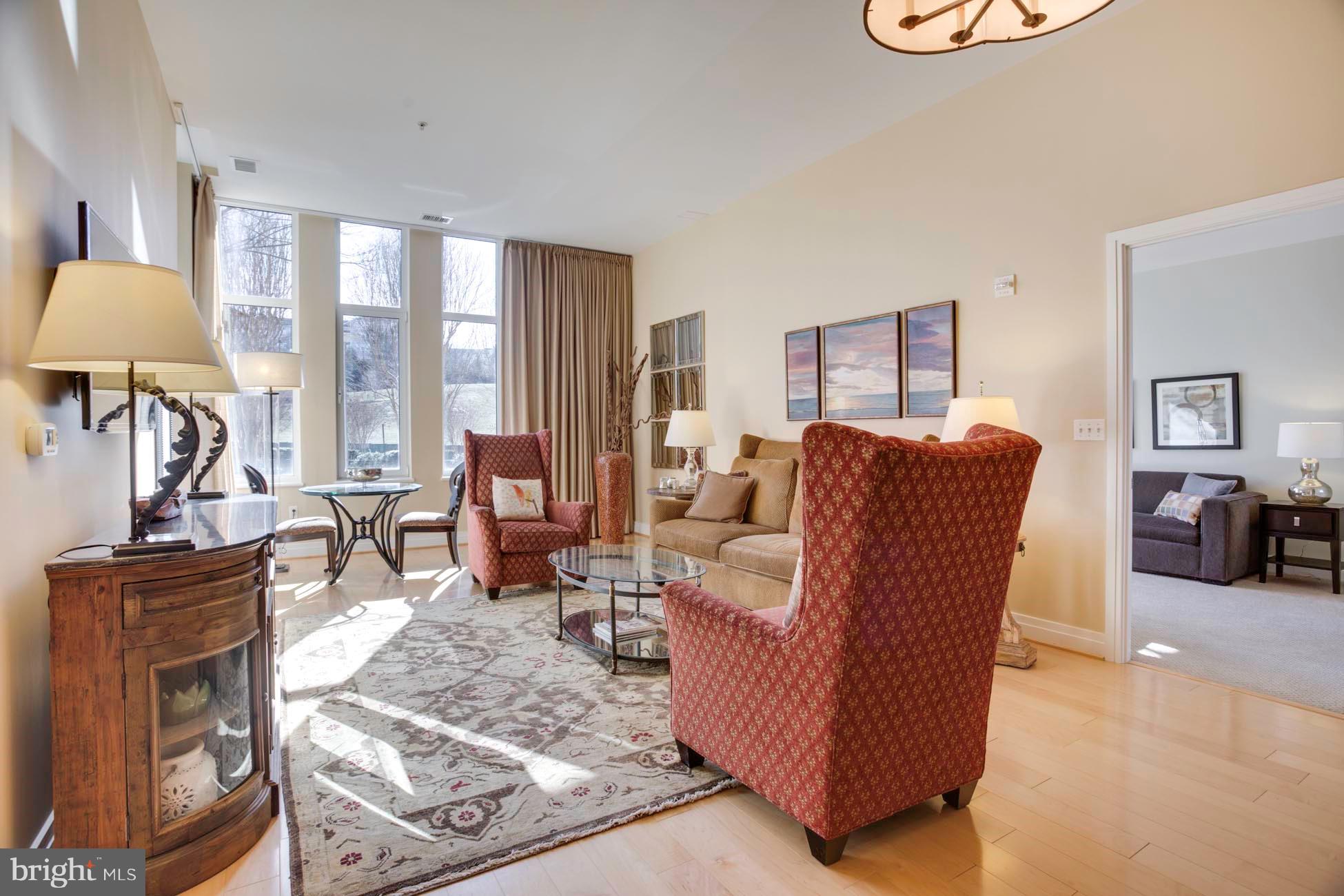 8220 CRESTWOOD HEIGHTS DR #108