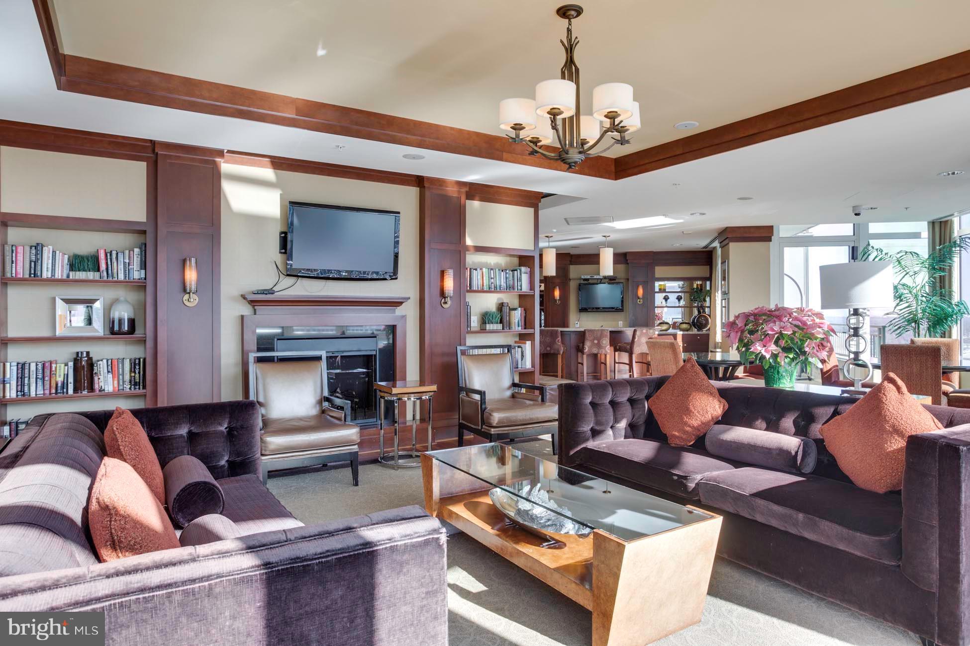 8220 CRESTWOOD HEIGHTS DR #108