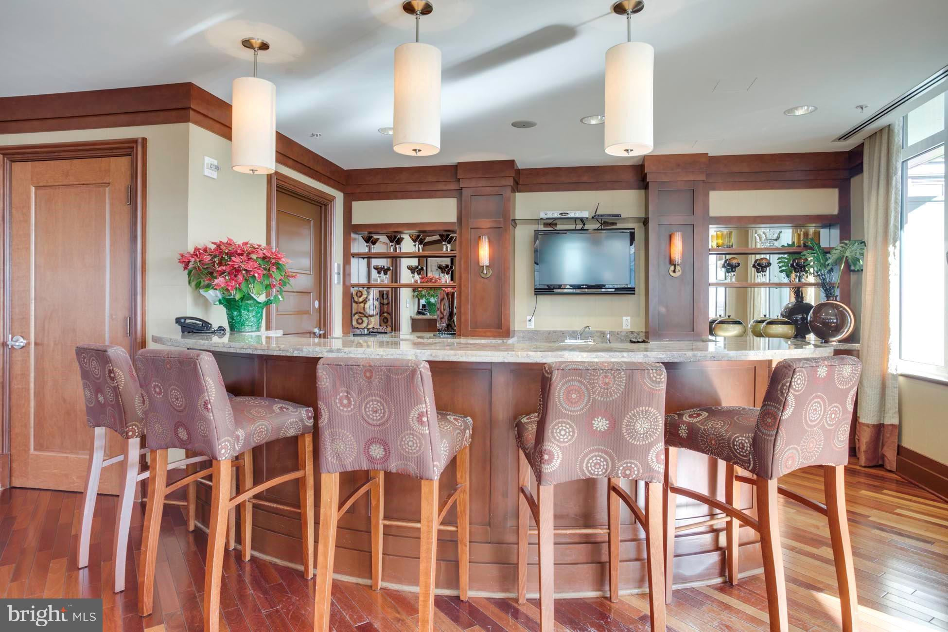 8220 CRESTWOOD HEIGHTS DR #108