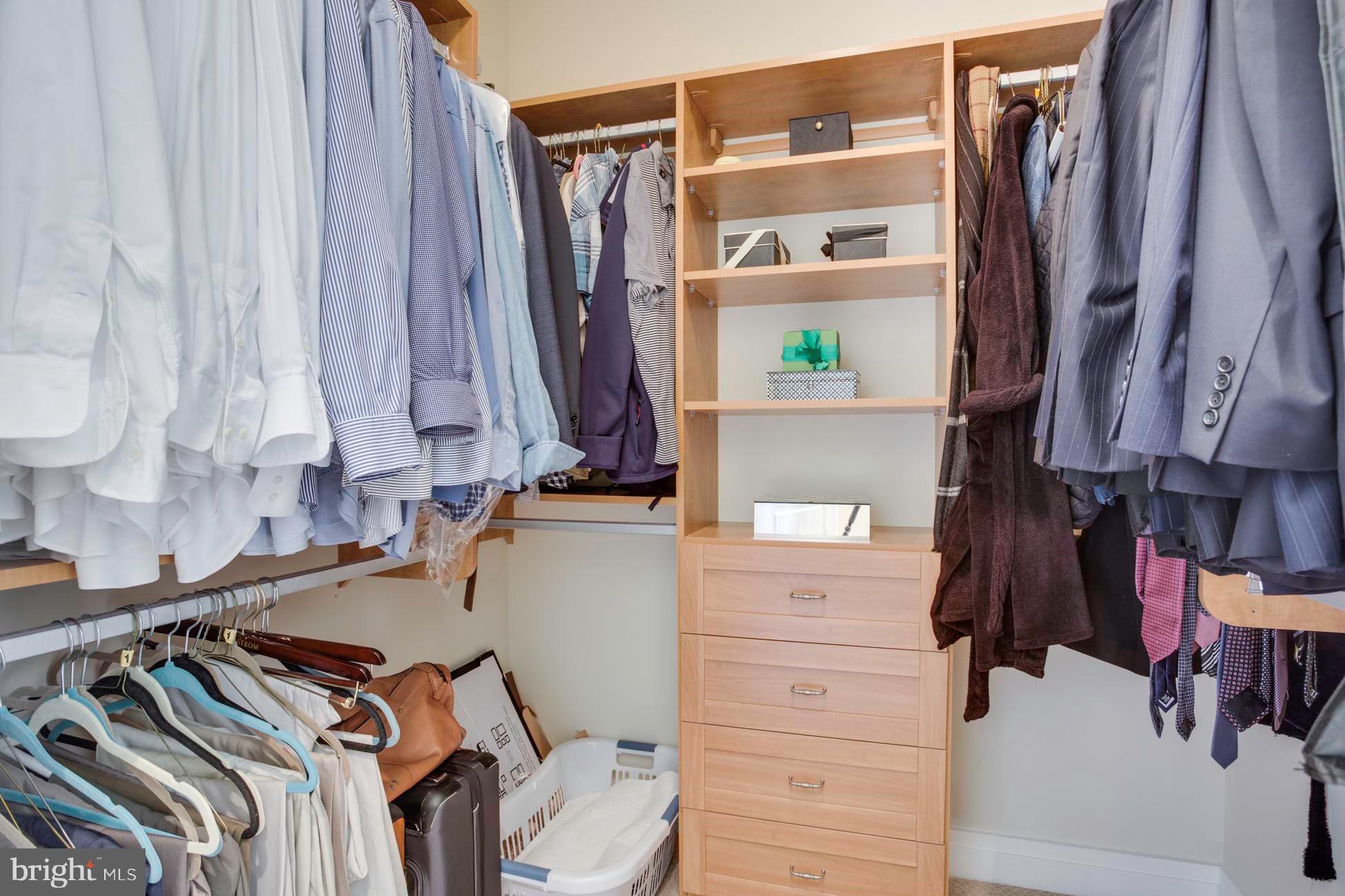 8220 CRESTWOOD HEIGHTS DR #108