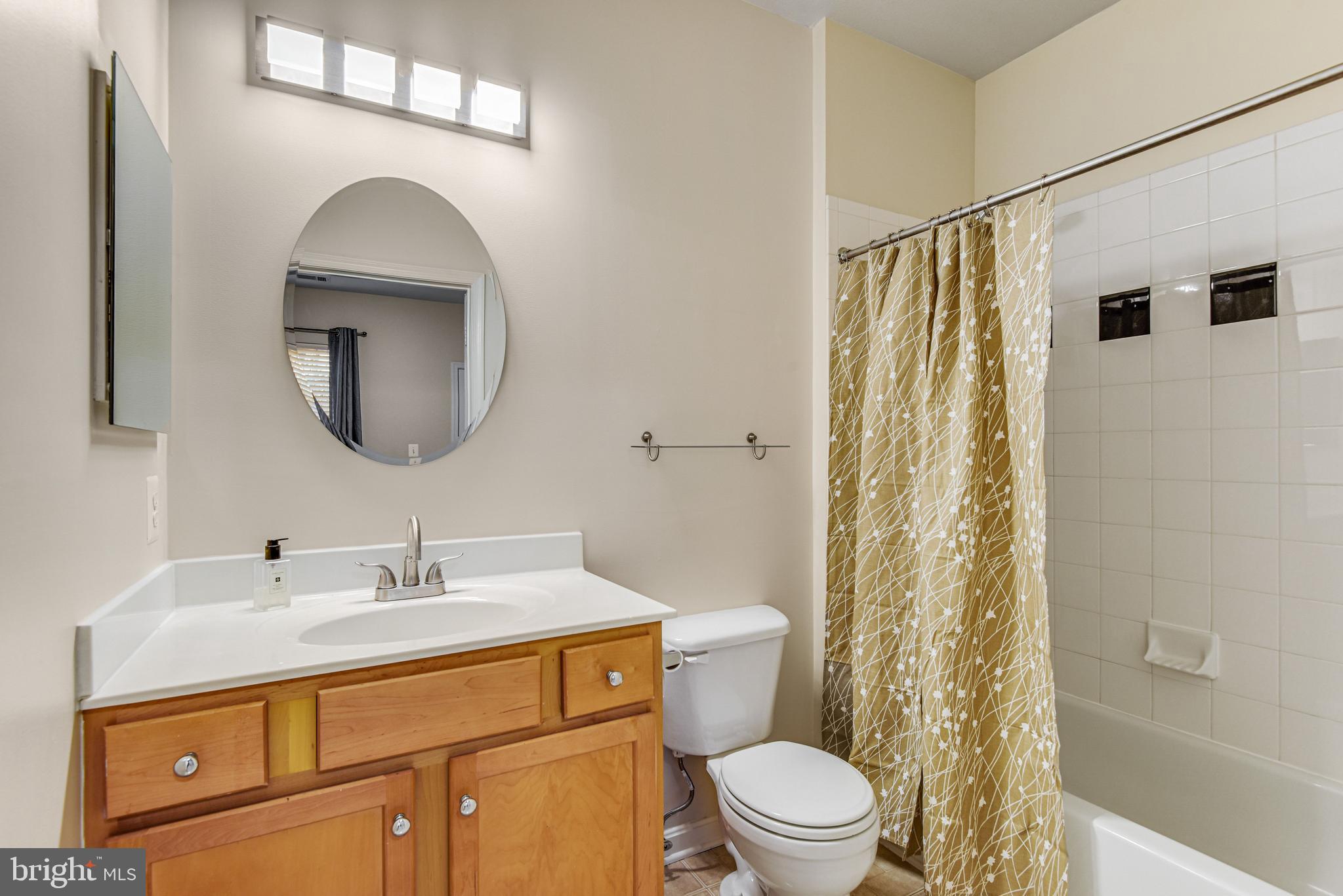 5124 BRITTNEY ELYSE CIRCLE G