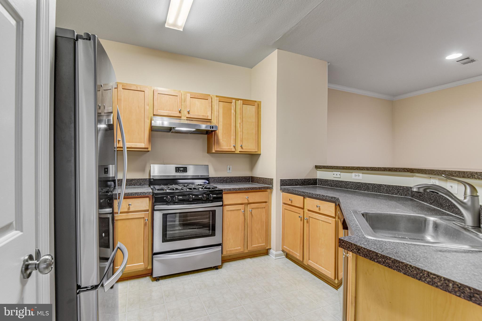 5124 BRITTNEY ELYSE CIRCLE G