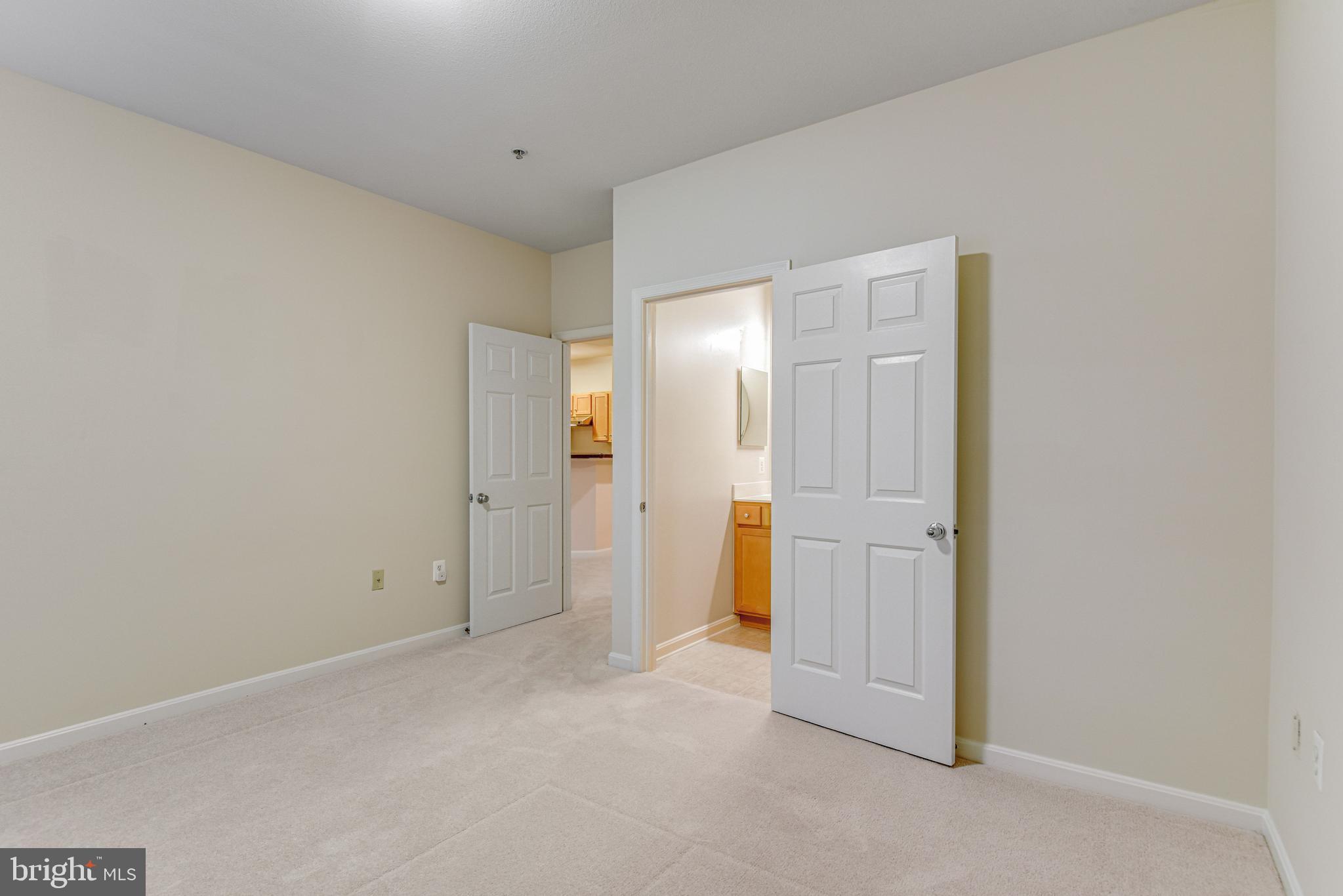 5124 BRITTNEY ELYSE CIRCLE G