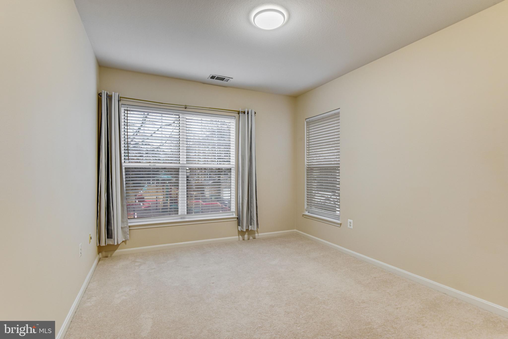 5124 BRITTNEY ELYSE CIRCLE G