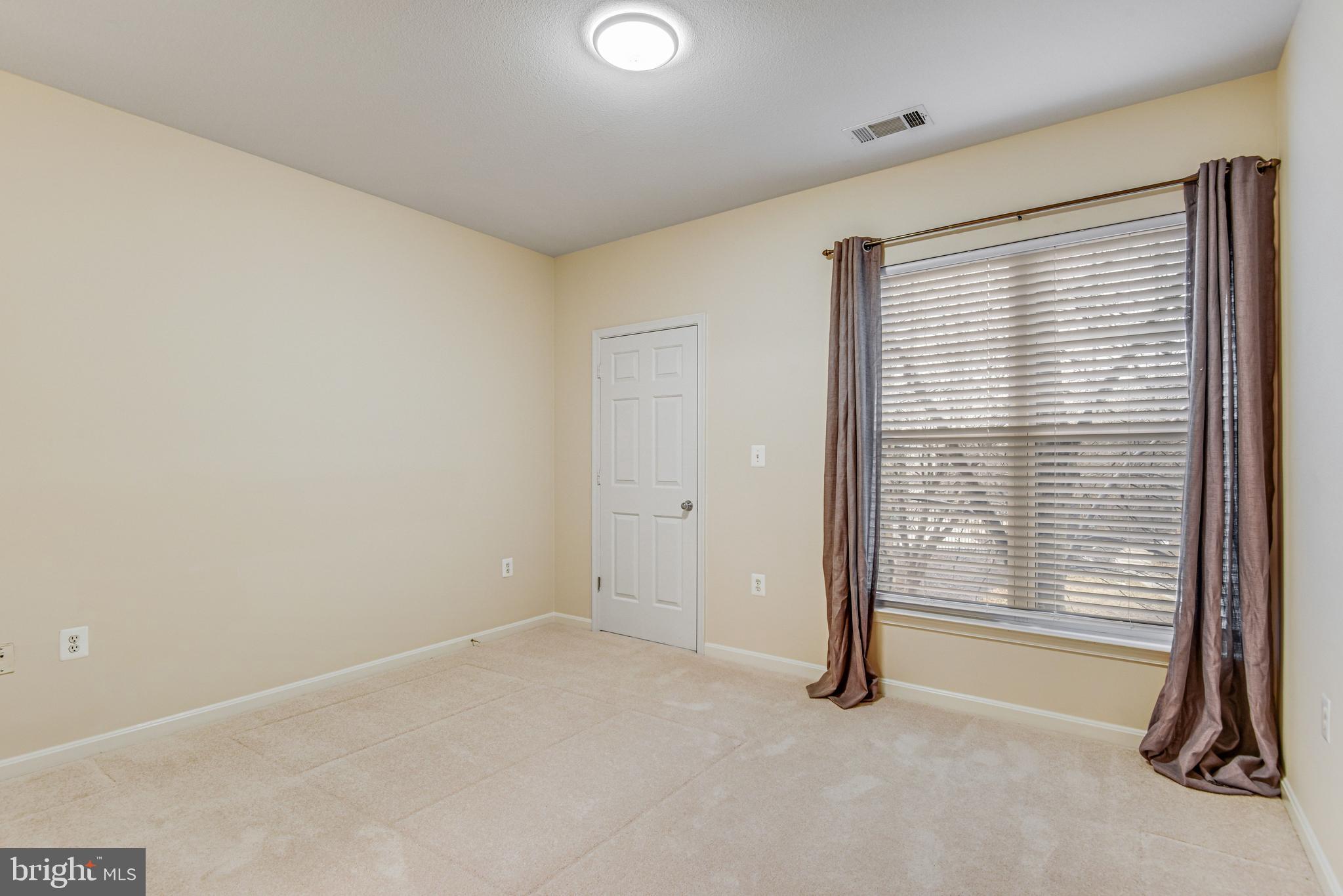 5124 BRITTNEY ELYSE CIRCLE G