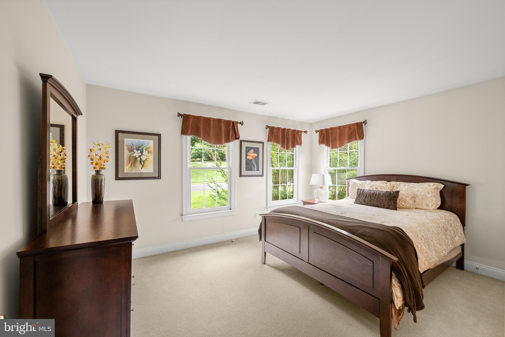 11885 SHAKER MEADOWS COURT