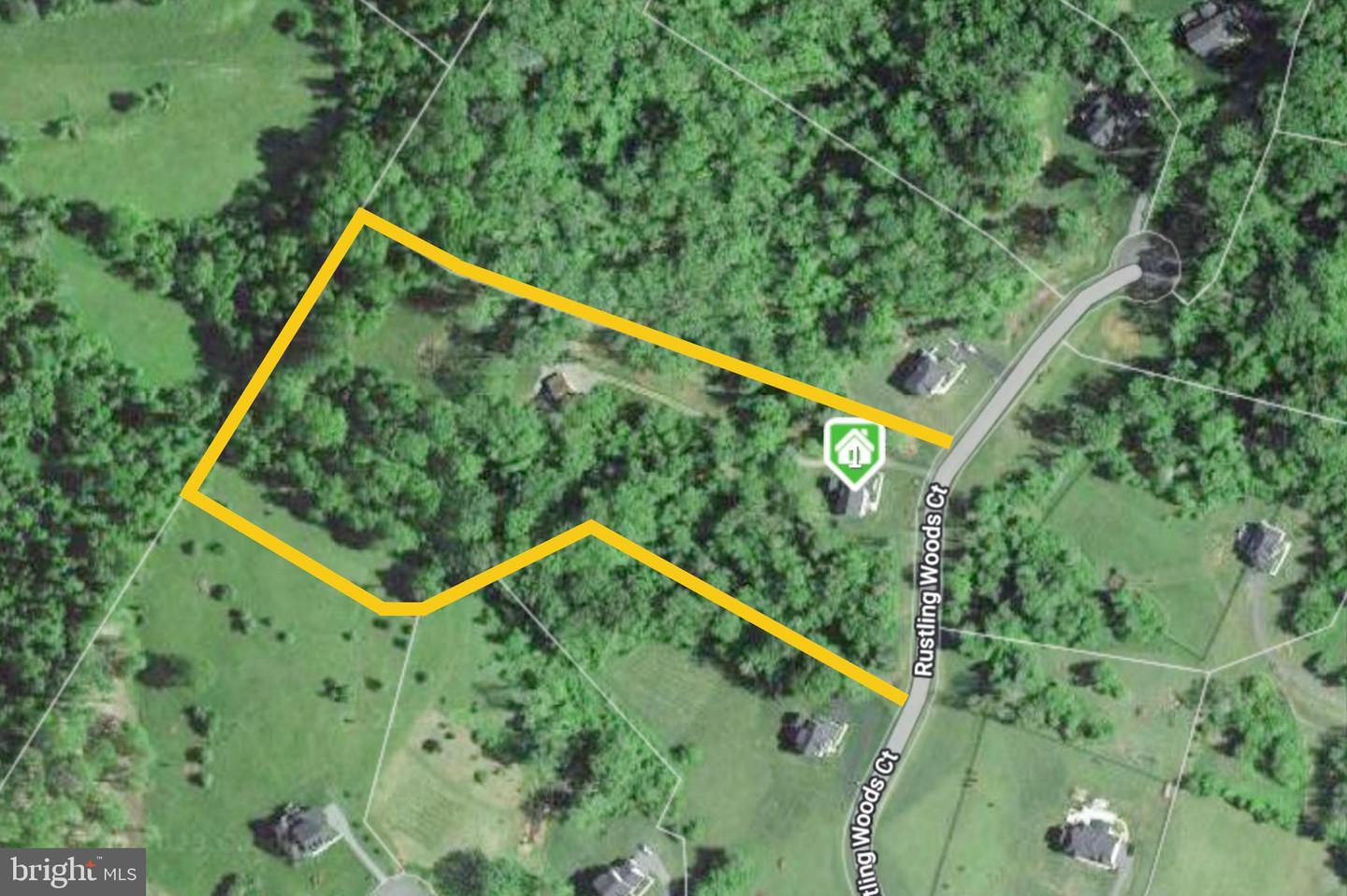 18463 Rustling Woods Ct