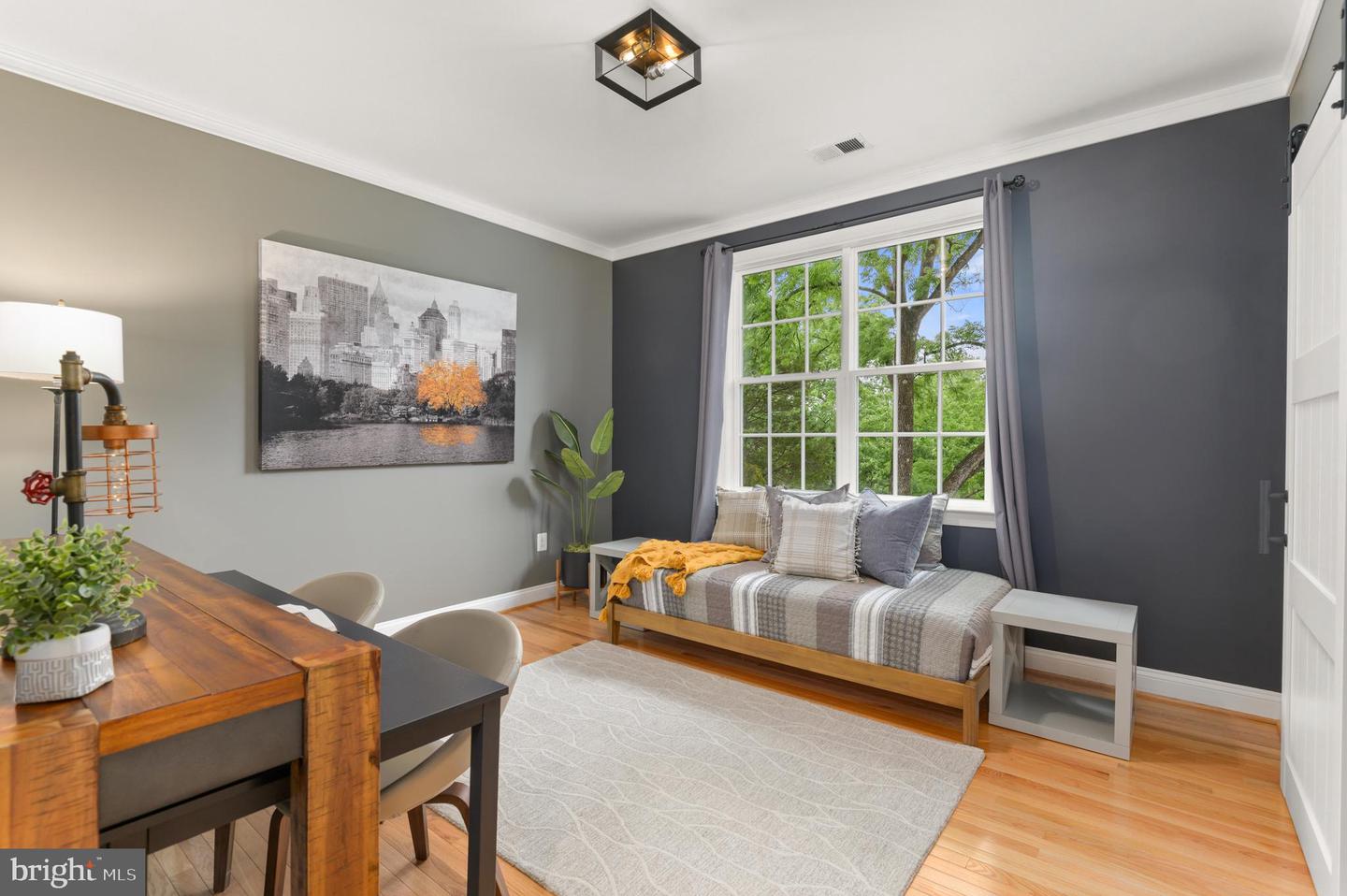 18463 Rustling Woods Ct