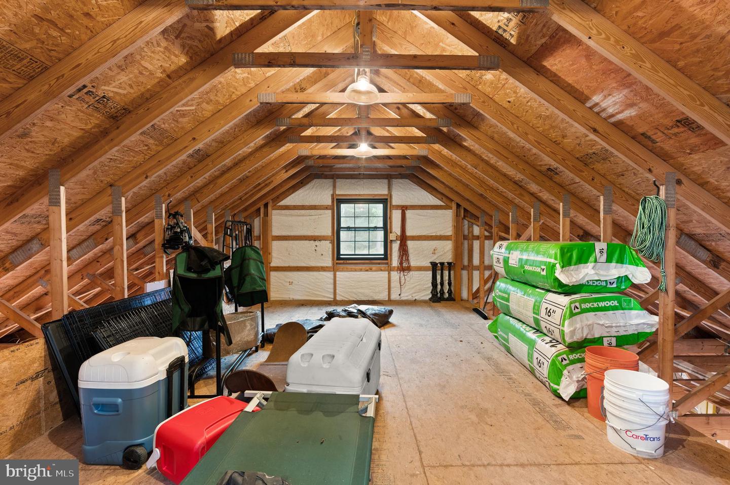 18463 Rustling Woods Ct