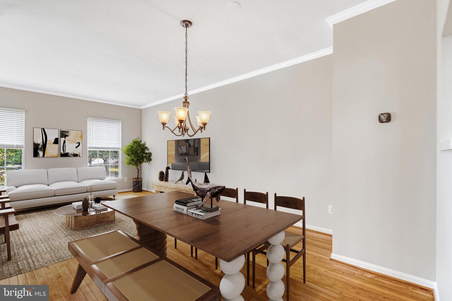 21611 Kings Crossing Ter