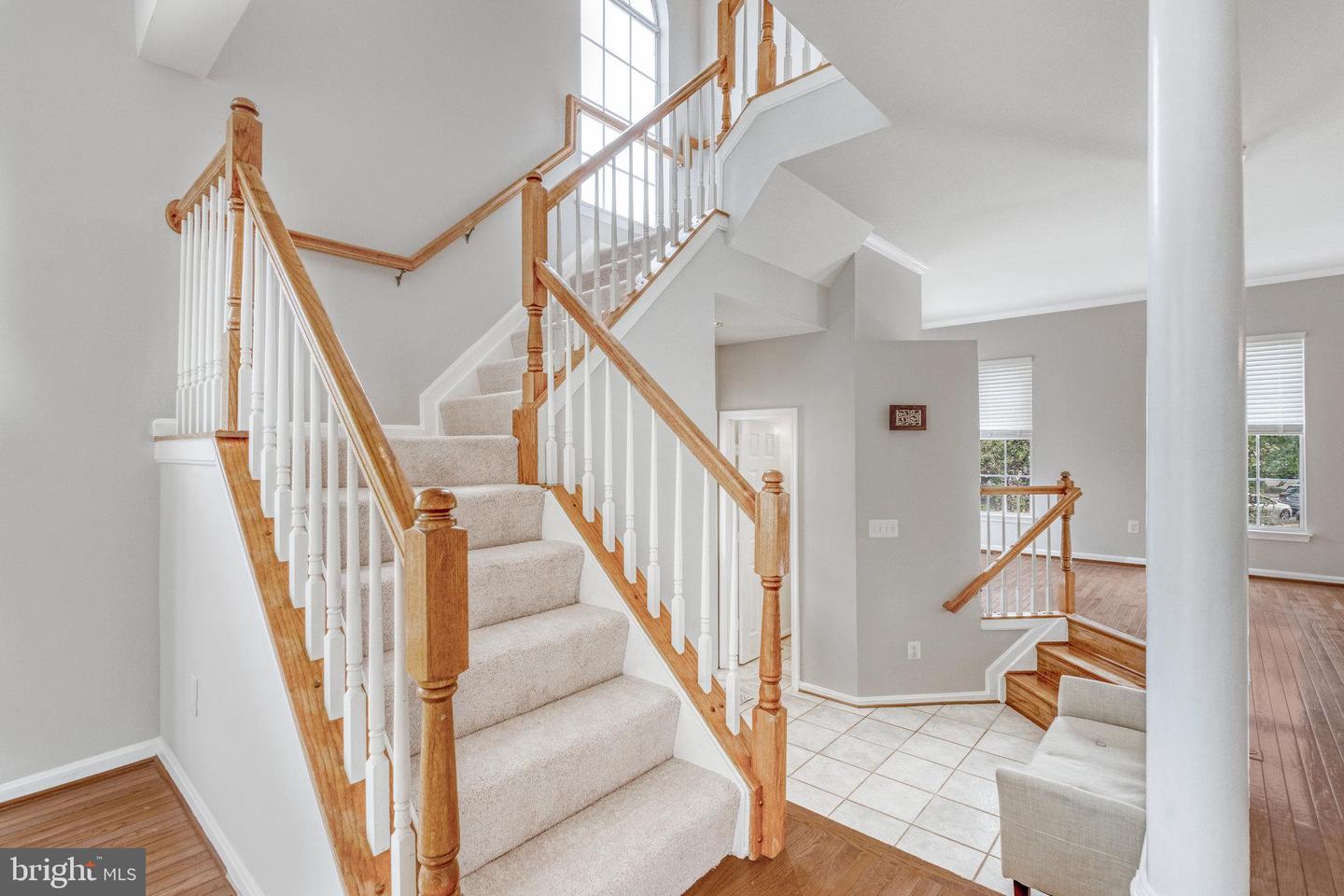 21611 Kings Crossing Ter