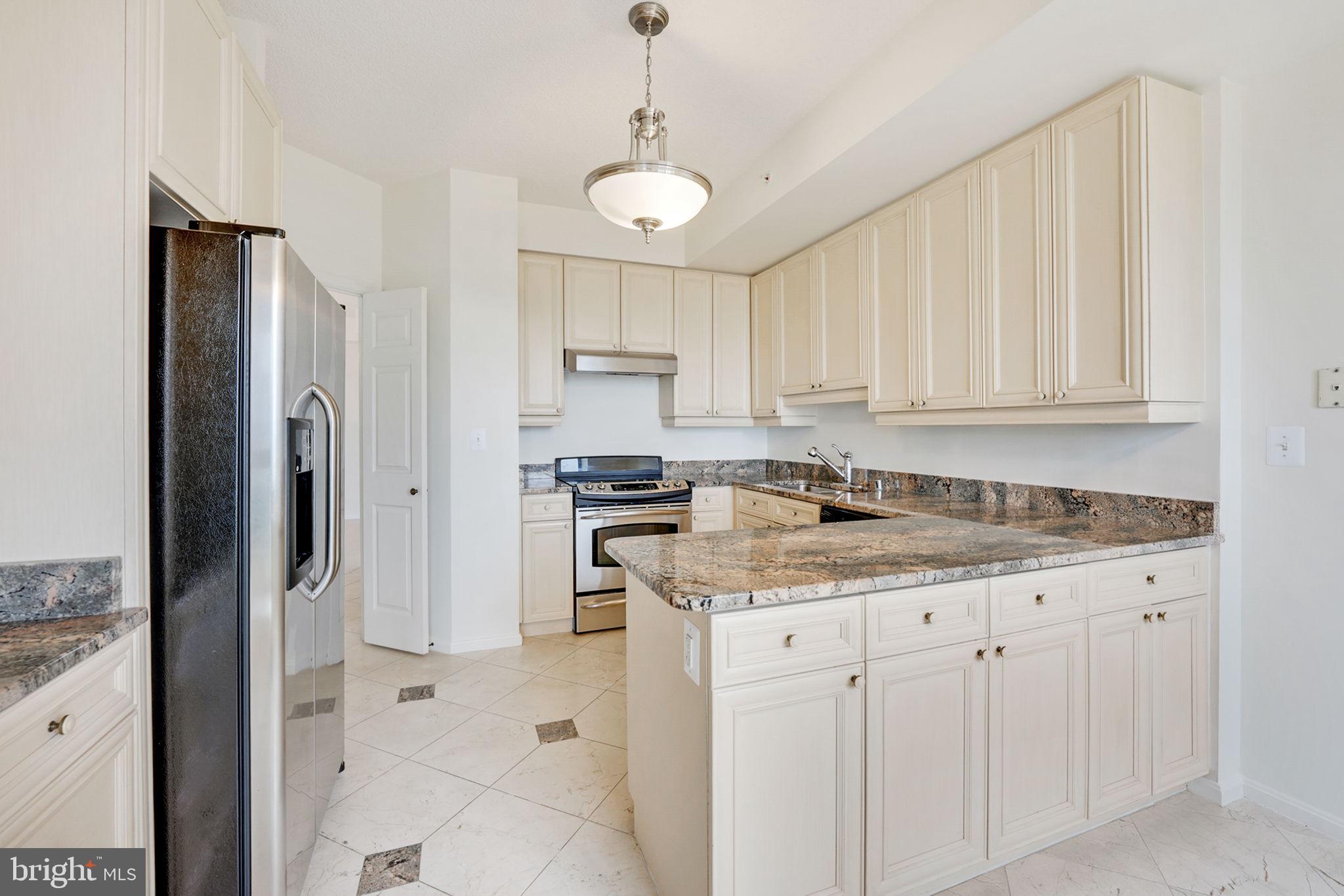 19355 Cypress Ridge Ter #1111