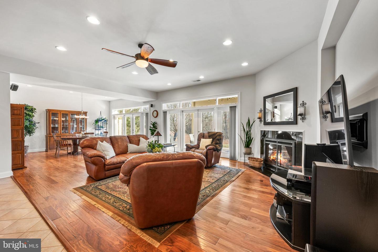 41633 White Yarrow Ct