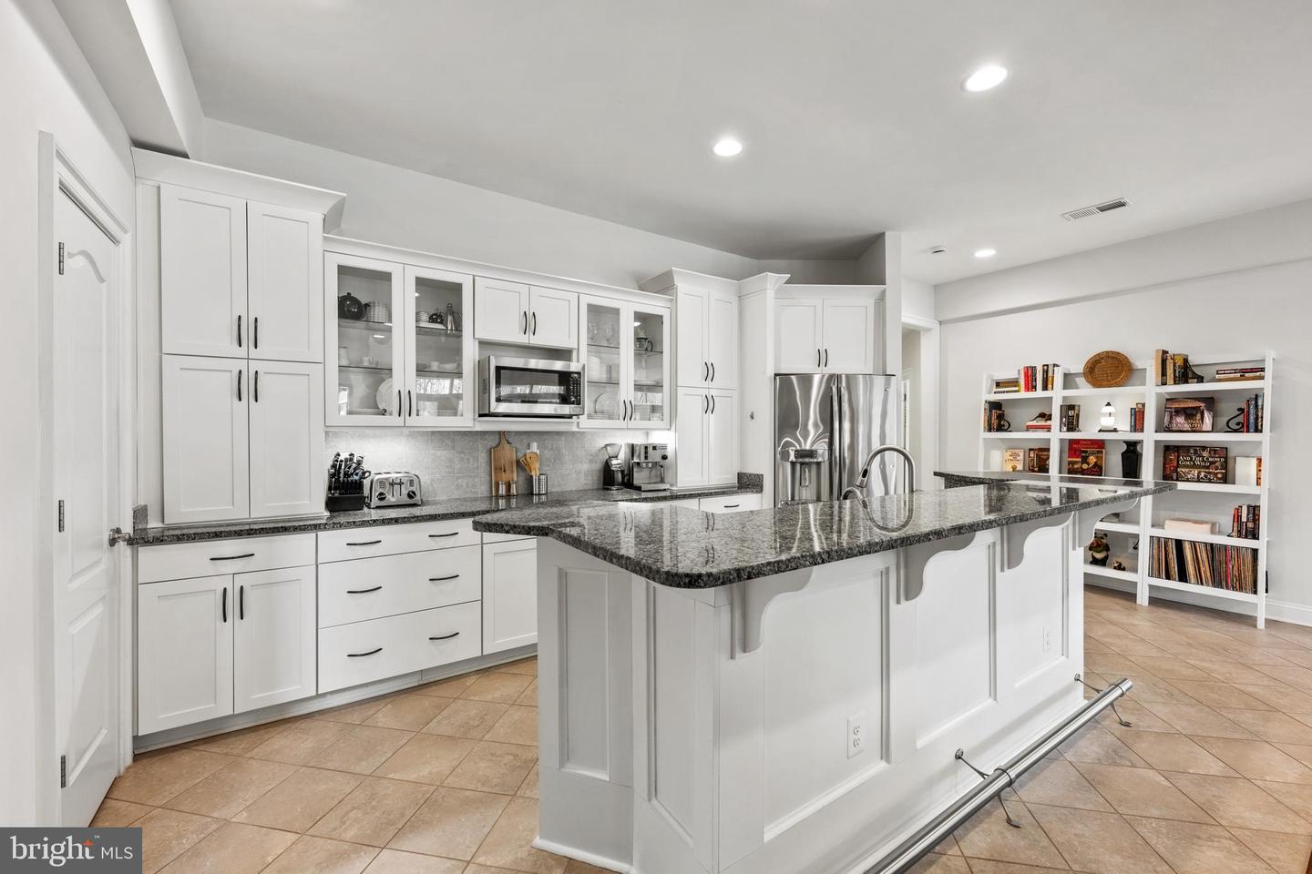 41633 White Yarrow Ct
