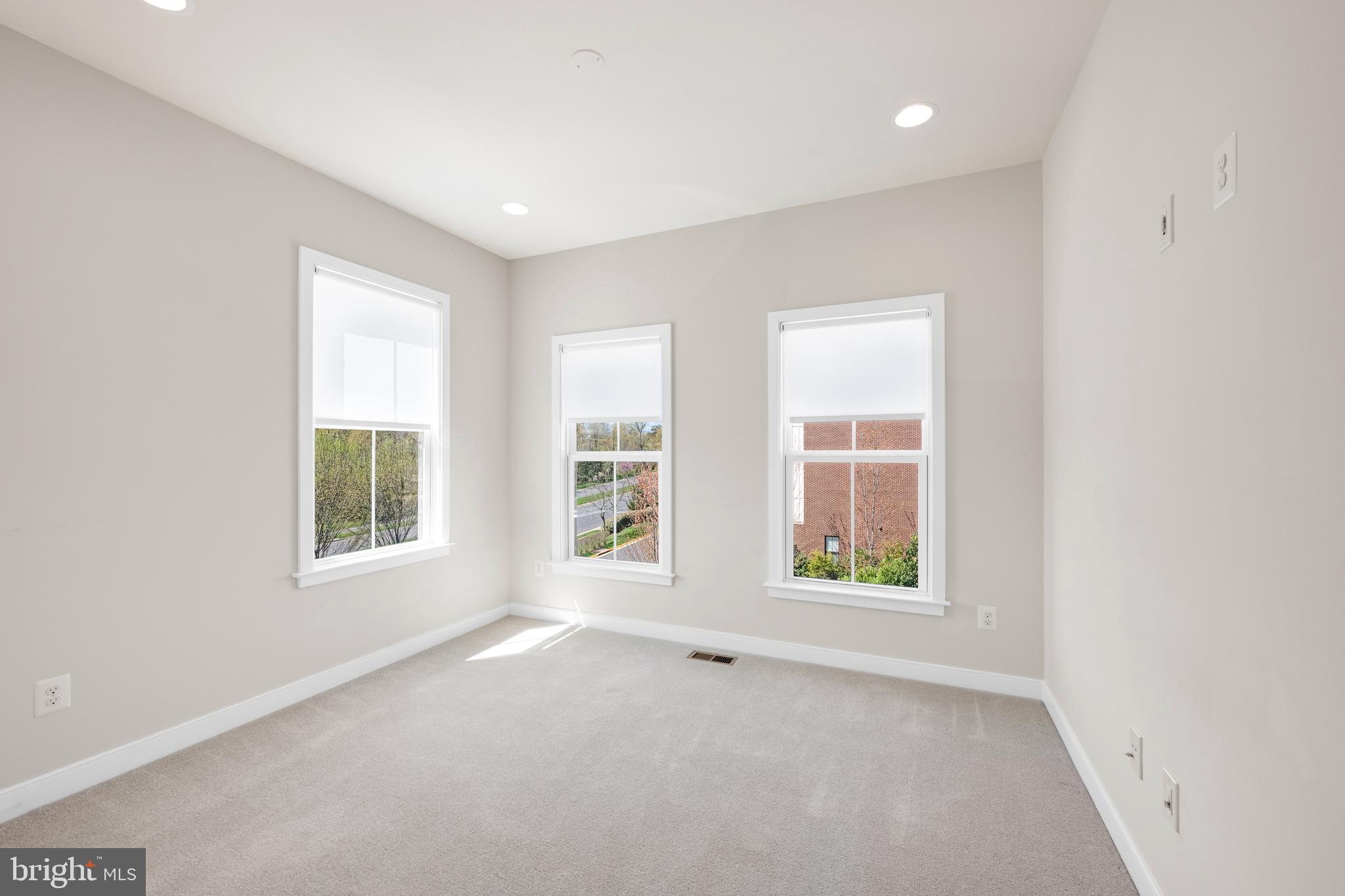 23112 Sullivans Cove Sq